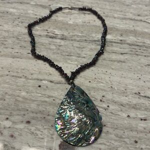 Vintage Stone Chip & Mother of Pearl Abalone Pendant Necklace